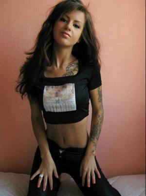 Veronica (21) in California | Casual Dating with Older Men