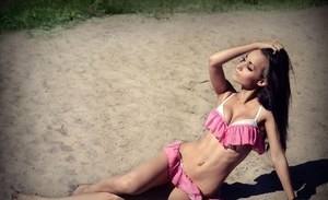 Christine, 28 in California | Casual Dating and Private Chat