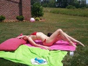 Adele, 25, Ohio | Flirty Adult Profile for Older Men