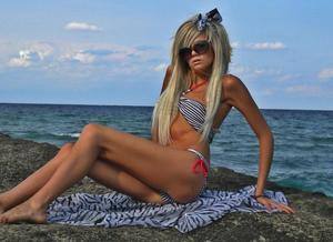 Evelyn (25) in Nebraska | Private Adult Dating Profile