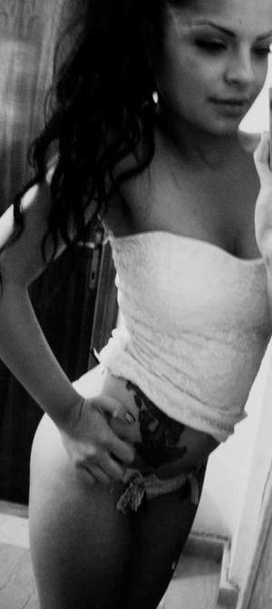 Irene, 23 in California | Younger Adult Woman, Older Men