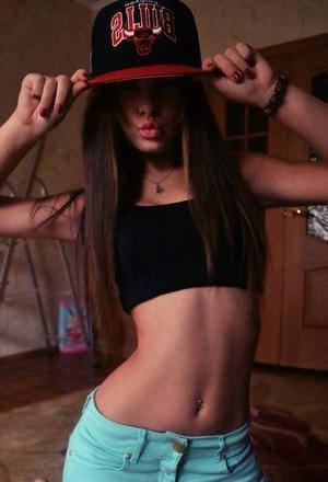 Sandra, 28, Pennsylvania | Flirty Adult Profile for Older Men