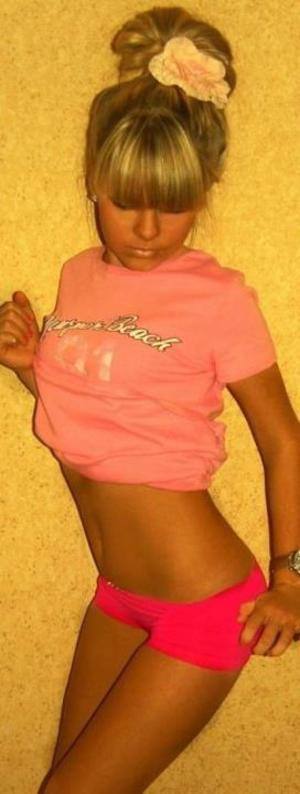 Chat with Kanisha (20) | Alberta Local Women