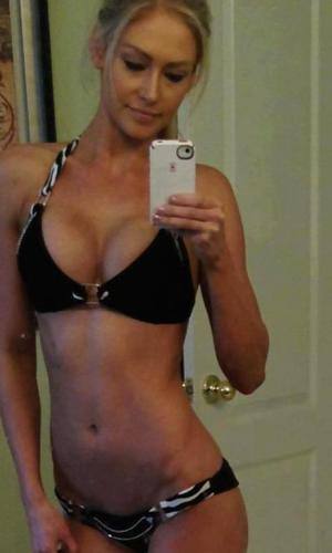Cora (26) in Texas | Local Adult Woman
