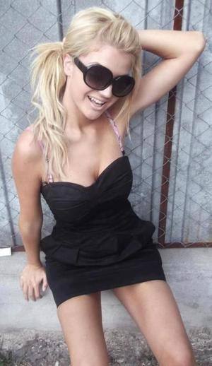 Ryleigh, 29, Michigan | Nearby Adult Singles