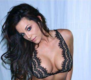 Local profile photo of Makayla, 23, in Ottawa, ONT