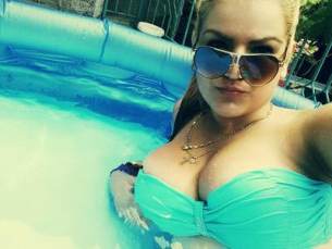 Farrah, age 29, profile photo from Quebec