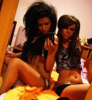 Eloise (24) in Illinois | Local Adult Woman