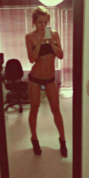 Esperanza, 20, Iowa | Nearby Adult Singles