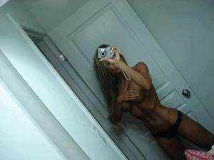 Lilliana (28) in Palmdale, CA, adult profile photo