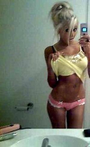Meet Yesenia (23) from Minnesota | Local Dating Profile