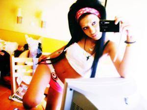 Katie, 28, Missouri | Nearby Adult Singles