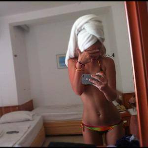 Meet Tianna (24) from California | Local Dating Profile