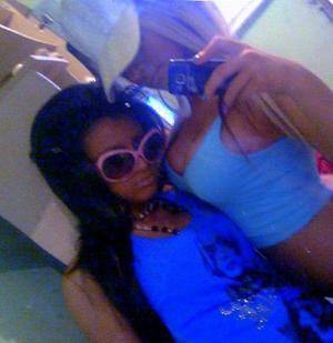 Autumn (27) in Hawaii | Local Adult Woman