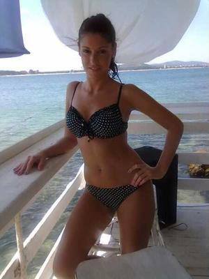 Carly, age 24, profile photo from Barrie, ONT