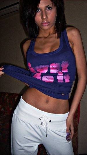 Adrianna, 29, Arkansas | Nearby Adult Singles