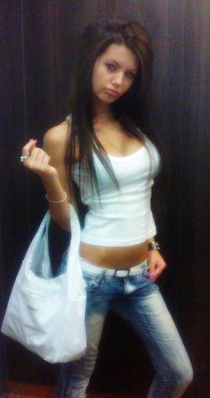 Photo of Graciela (22) from New Orleans, LA dating profile