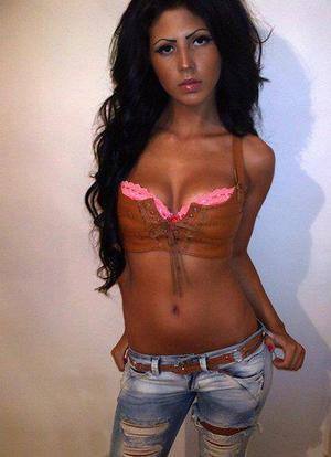 Meet Kati (23) from Connecticut | Local Dating Profile