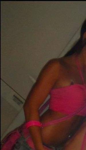 Christine, 18, casual dating profile photo in Iowa City, IA