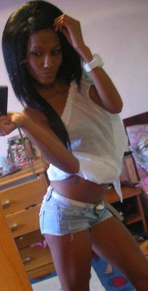 Kendal (28) in Taylor Mill, KY, adult profile photo