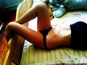 Chat with Alana (27) | Quebec Local Women