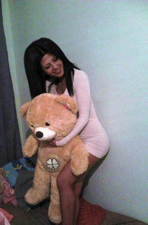 Cayla, 27, profile image for Ottawa, ONT dating page