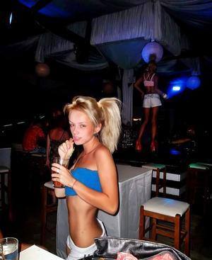 Profile image of Macey, 18, from Sanatoga, PA