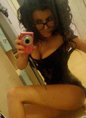 Looking for girls down to fuck? Palmira from  is your girl