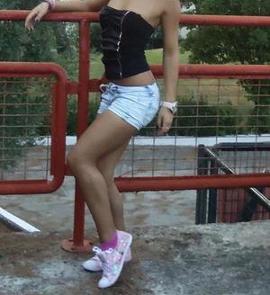 Looking for local cheaters? Take Lorena from Maryland home with you