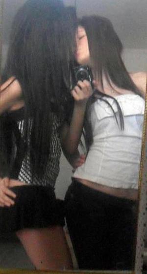 Looking for local cheaters? Take Kathryn from New Jersey home with you