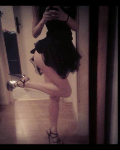 Escorts like Cayla are down to fuck you now!