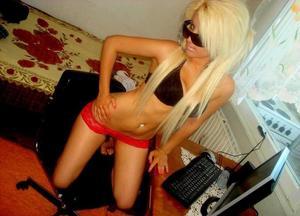 Meet local singles like Alisha from California who want to fuck tonight