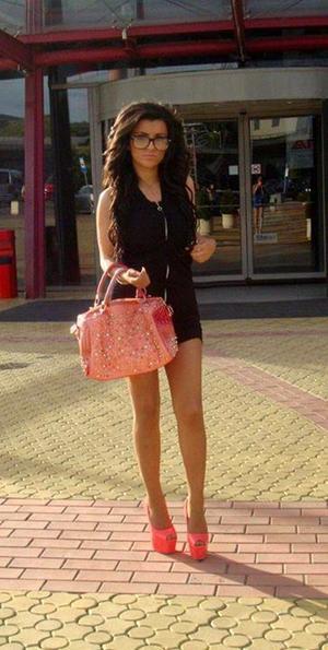 Looking for local cheaters? Take Leticia from Utah home with you