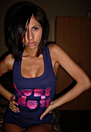 Escorts like Jasmine are down to fuck you now!