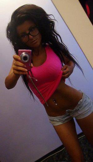 Robyn is a cheater looking for a guy like you!