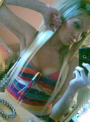 Nia is a cheater looking for a guy like you!