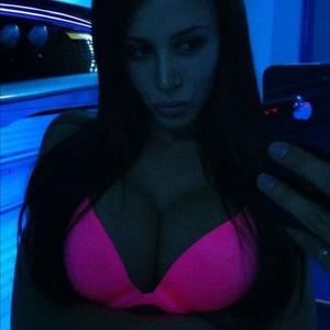 Destiny from Connecticut is looking for adult webcam chat