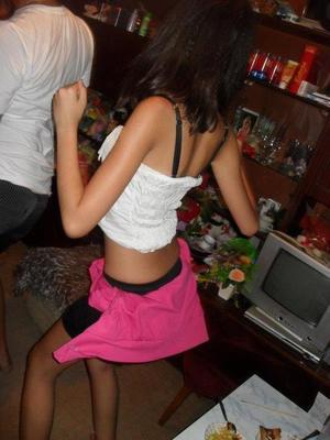 Aubrie is a cheater looking for a guy like you!