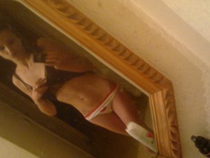 Looking for girls down to fuck? Kenia from California is your girl