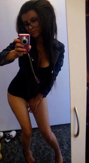 Meet local singles like Mya from Florida who want to fuck tonight