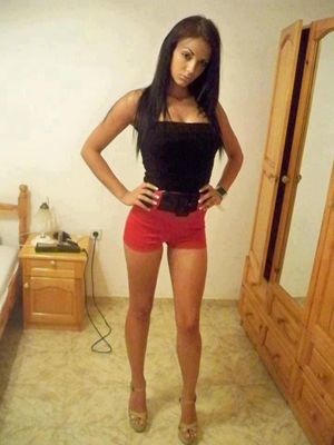 Carolyn is a cheater looking for a guy like you!