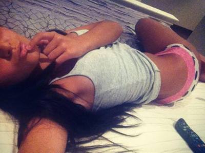 Vada from Splendora, Texas is looking for adult webcam chat