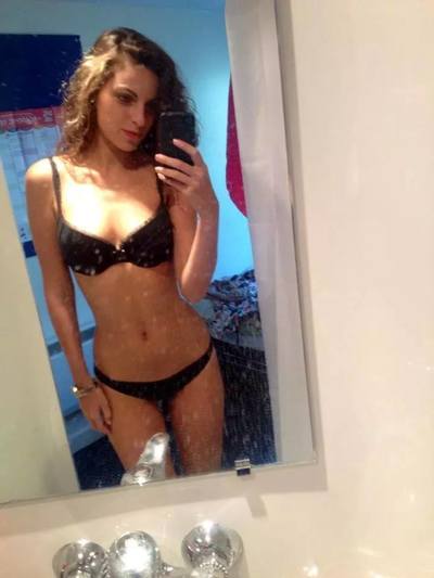 Sasha from Delaware is looking for adult webcam chat