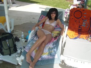 Alexis is a cheater looking for a guy like you!