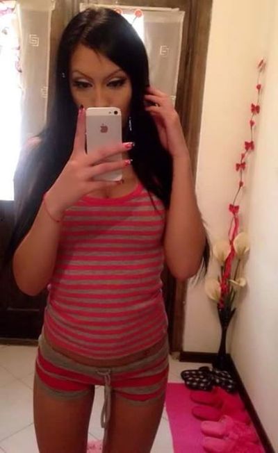 Katlynn from Michigan is looking for adult webcam chat