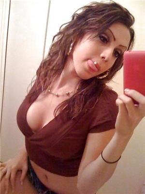 Looking for local cheaters? Take Mikayla from Washington home with you