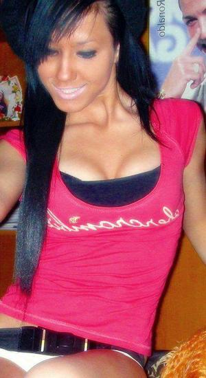 Alana is a cheater looking for a guy like you!