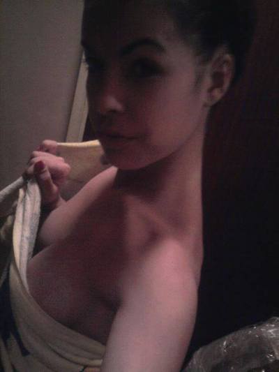 Looking for local cheaters? Take Kierra from Connecticut home with you