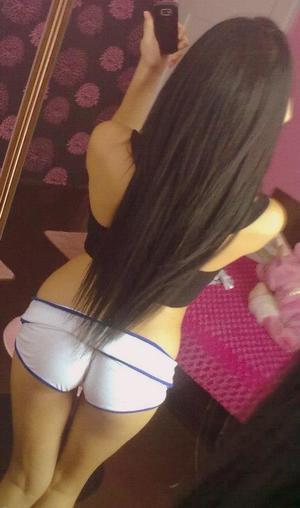 Looking for local cheaters? Take Alejandra from Delaware home with you