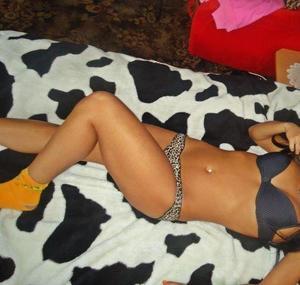 Meet local singles like Ann from Saskatchewan who want to fuck tonight